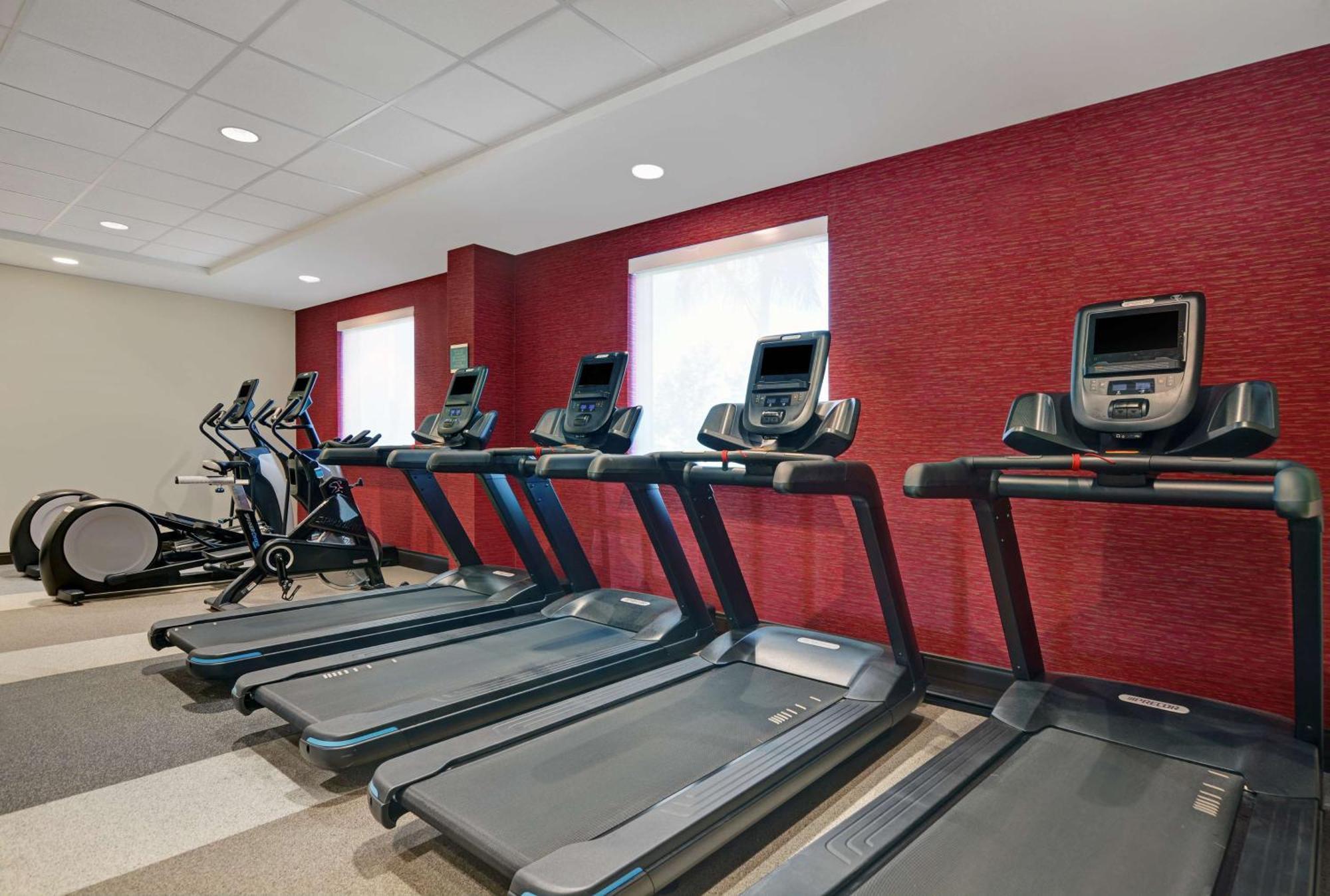 Home2 Suites By Hilton Fort Myers Colonial Blvd Exterior foto